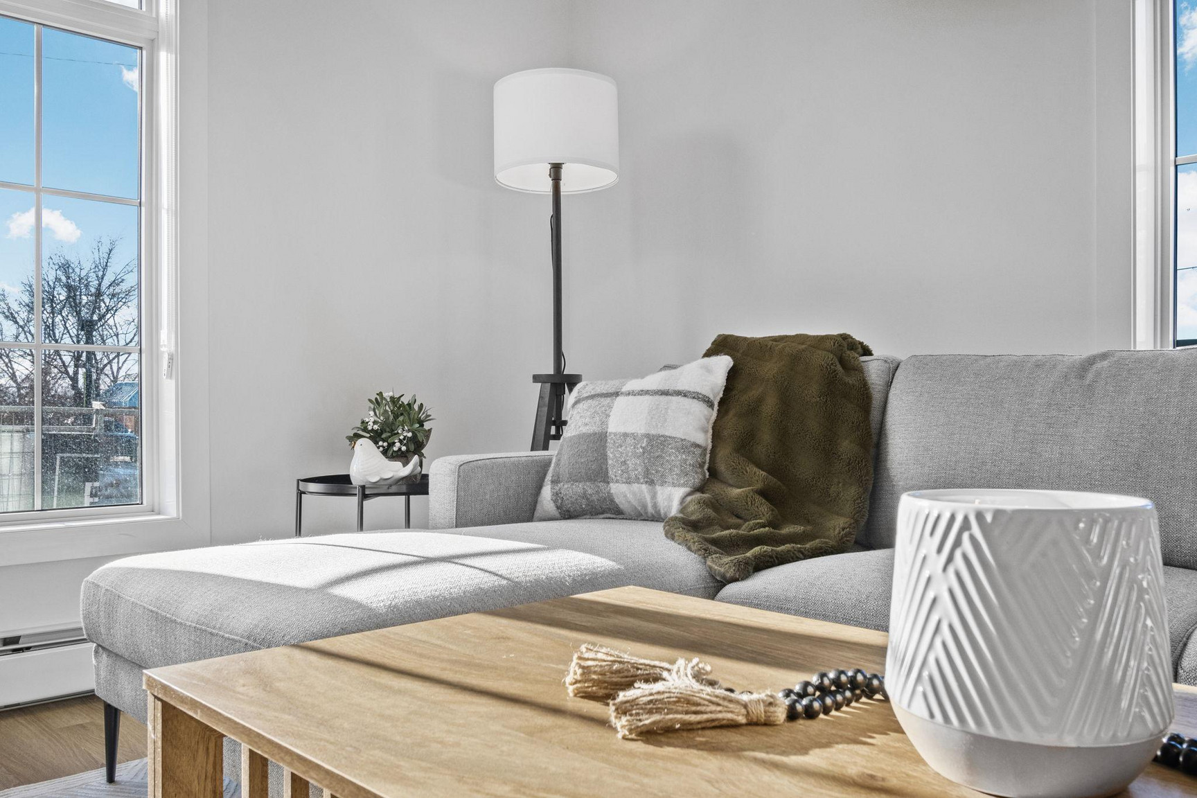 Esprit Living Apartments - Photo 14