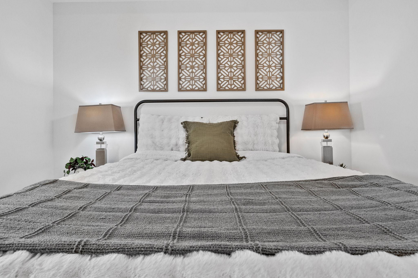 Esprit Living Apartments - Photo 21