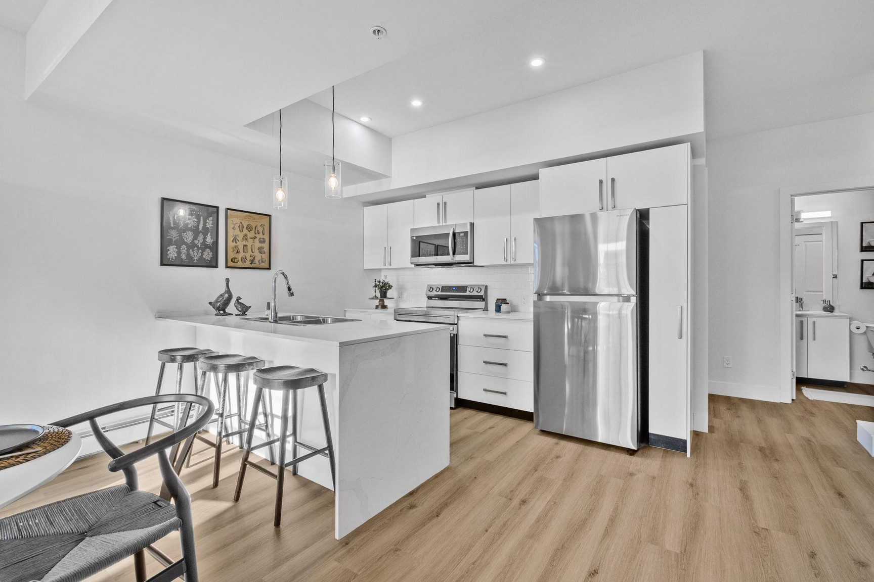 Esprit Living Apartments - Photo 25