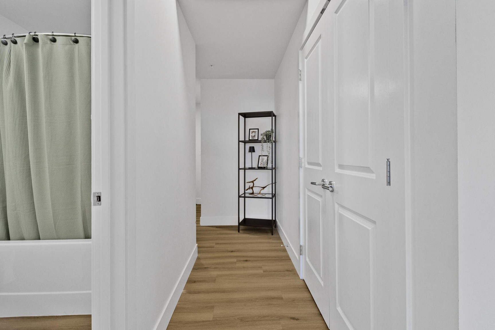 Esprit Living Apartments - Photo 30
