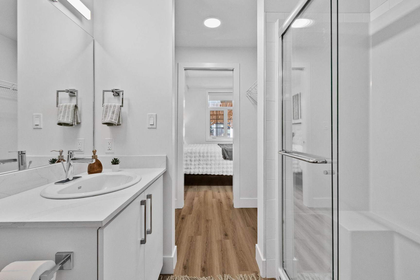 Esprit Living Apartments - Photo 33