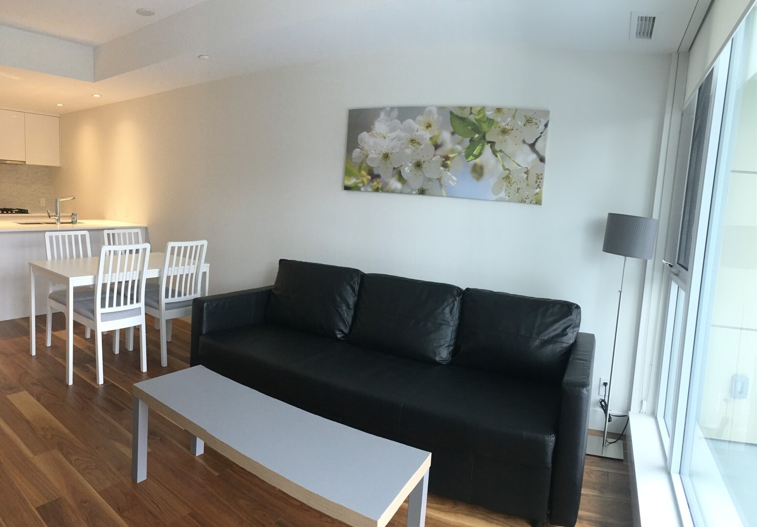 Almost New Fully Furnished One Bedroom at Avenue West End Real