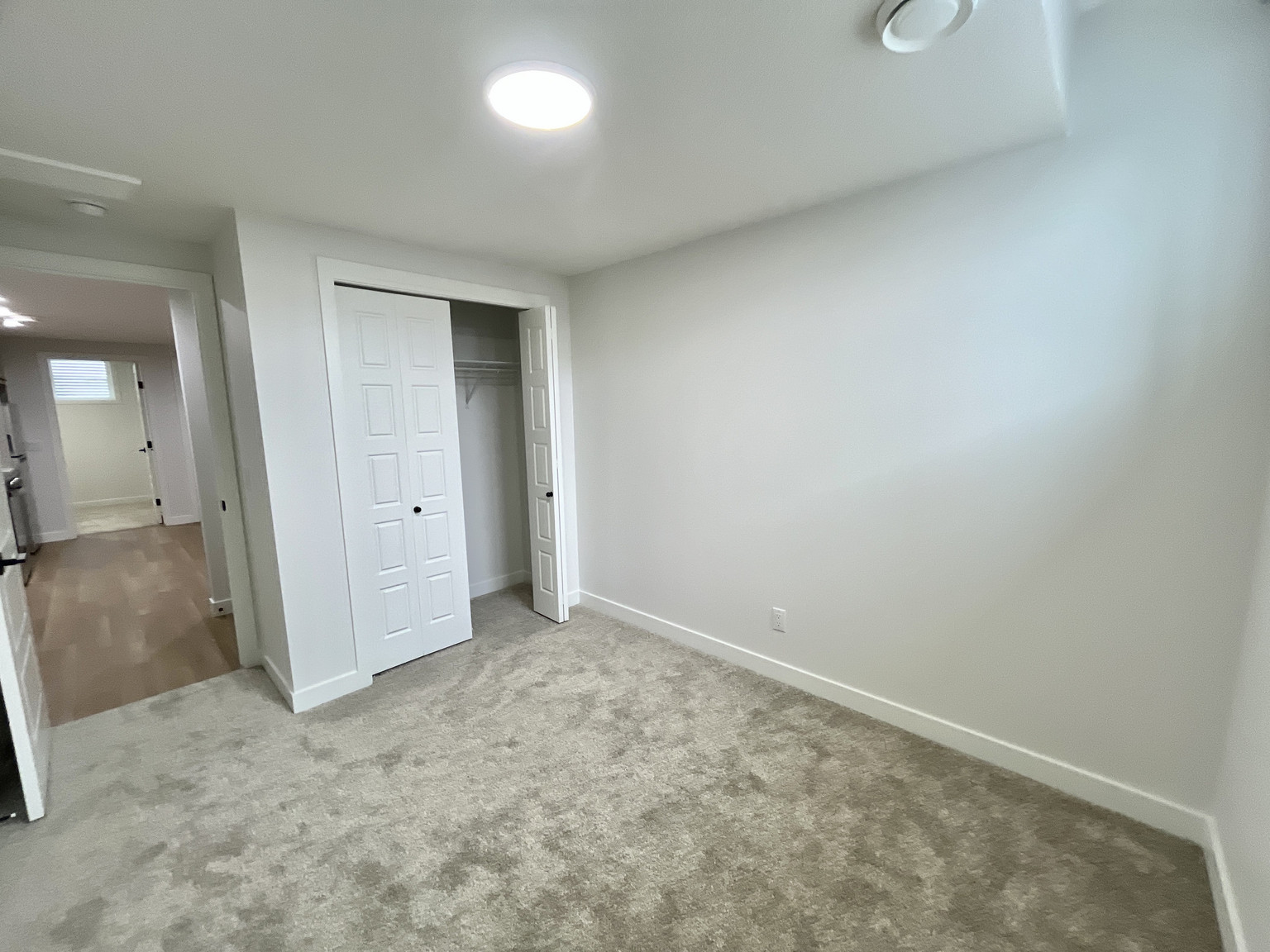 280 Paterson Link SW, Lower - Photo 28