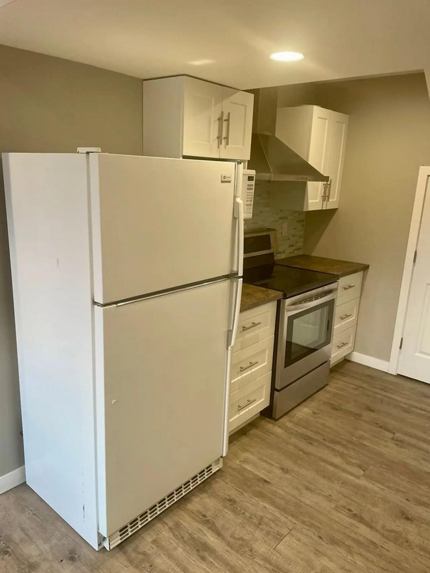 5119-55 Avenue NW - Photo 8
