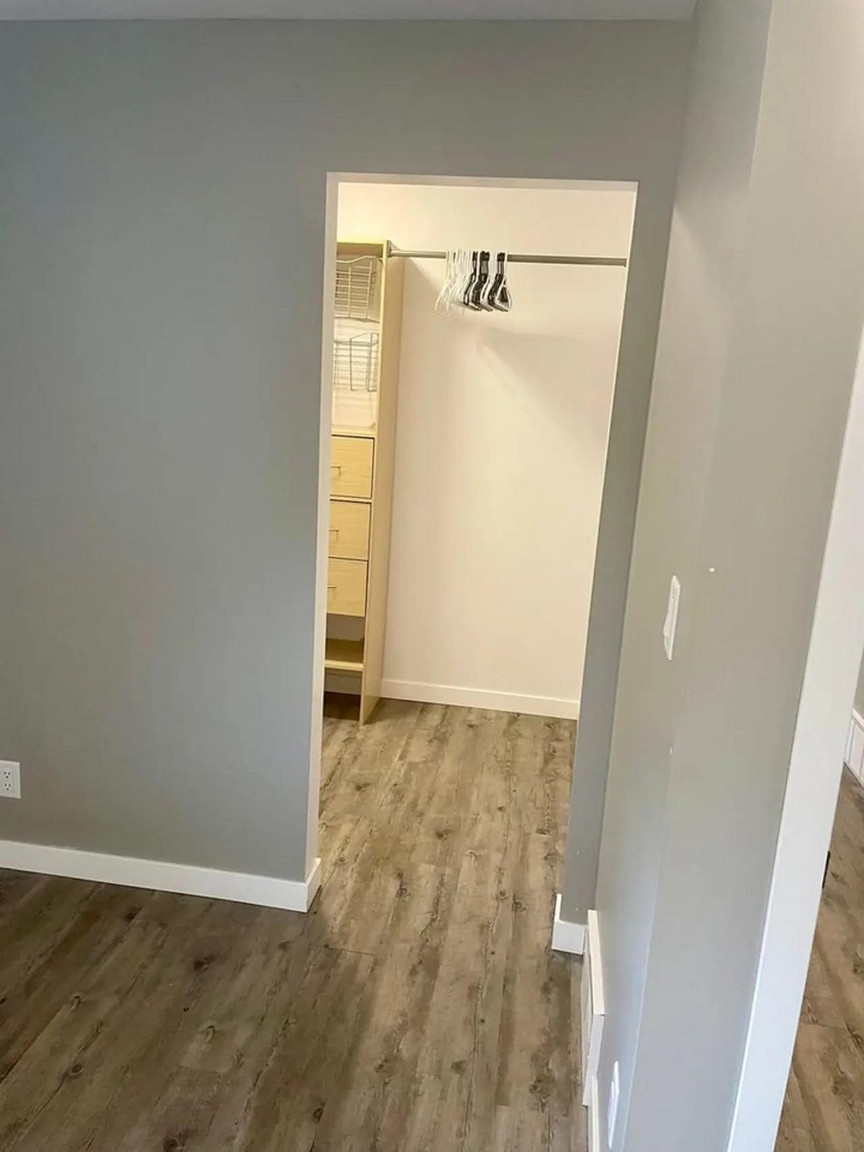 5119-55 Avenue NW - Photo 16