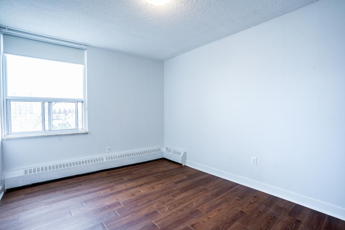 Davisville Village Apartments - Photo 15