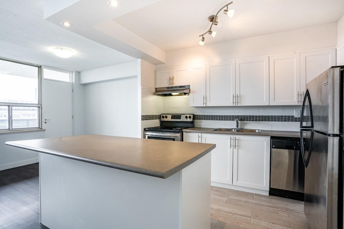 Davisville Village Apartments - Photo 13