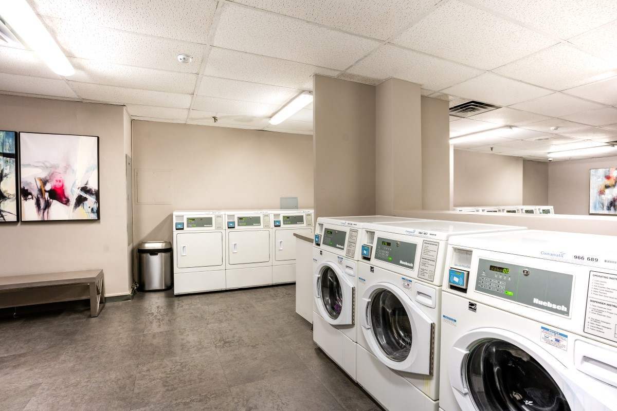 Davisville Village Apartments - Photo 15