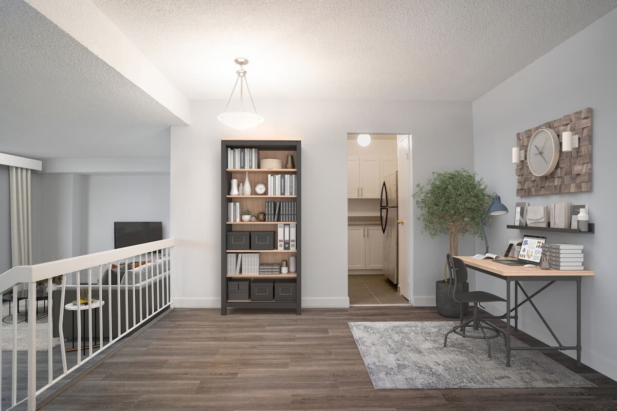 San Romanoway Apartments - Photo 11