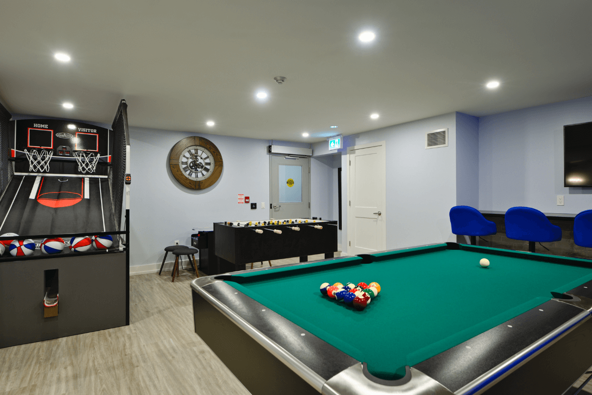 Huntley Apartments - Photo 6