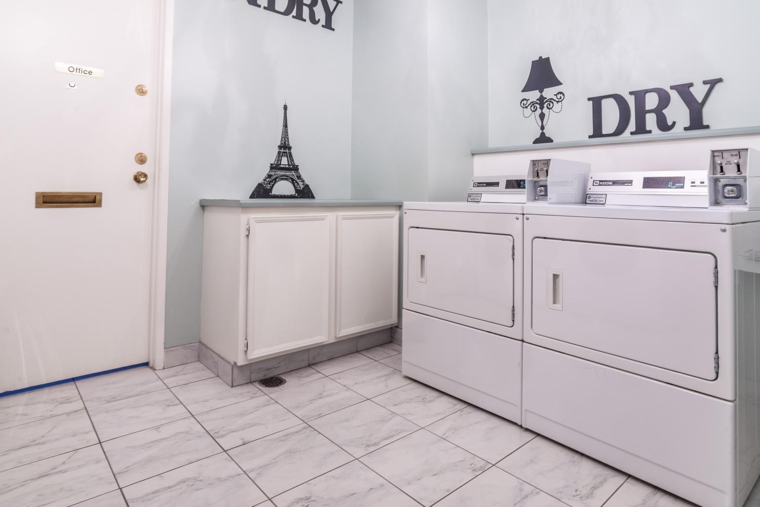 Parkview Place Apartments - Photo 3