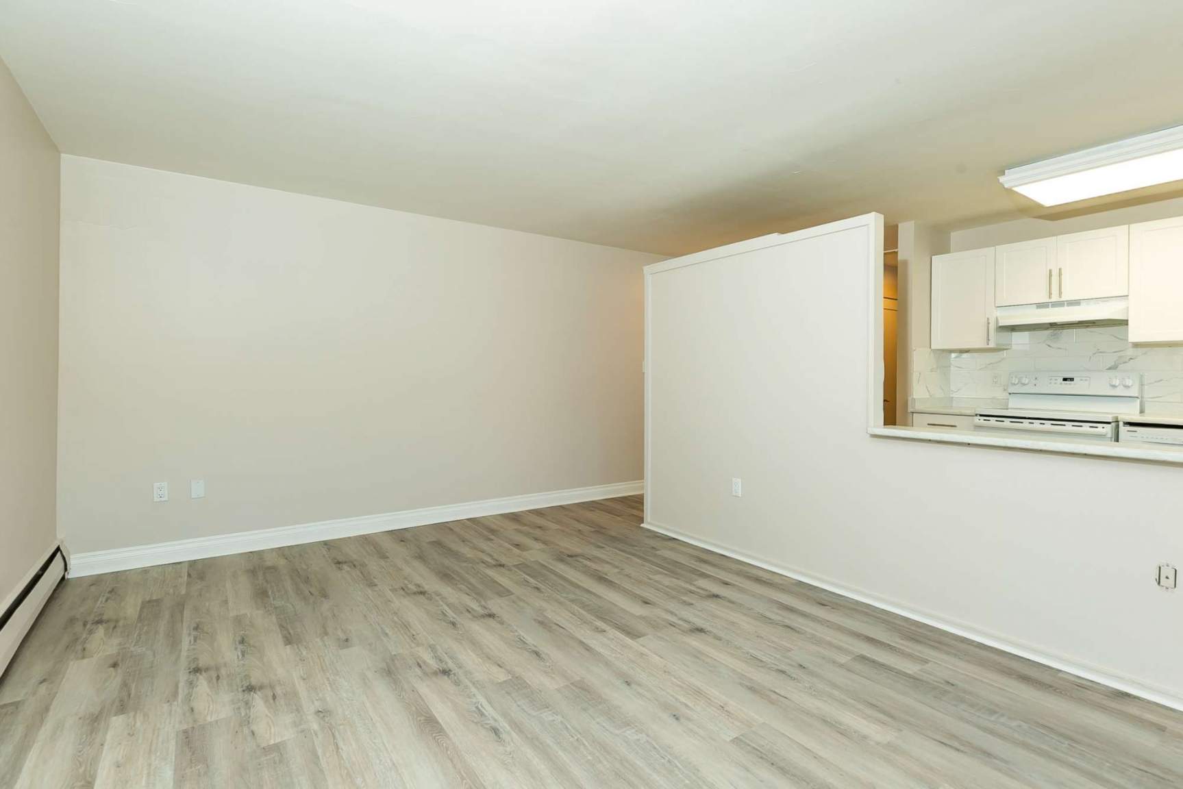 Groat Estate Apartments - Photo 18