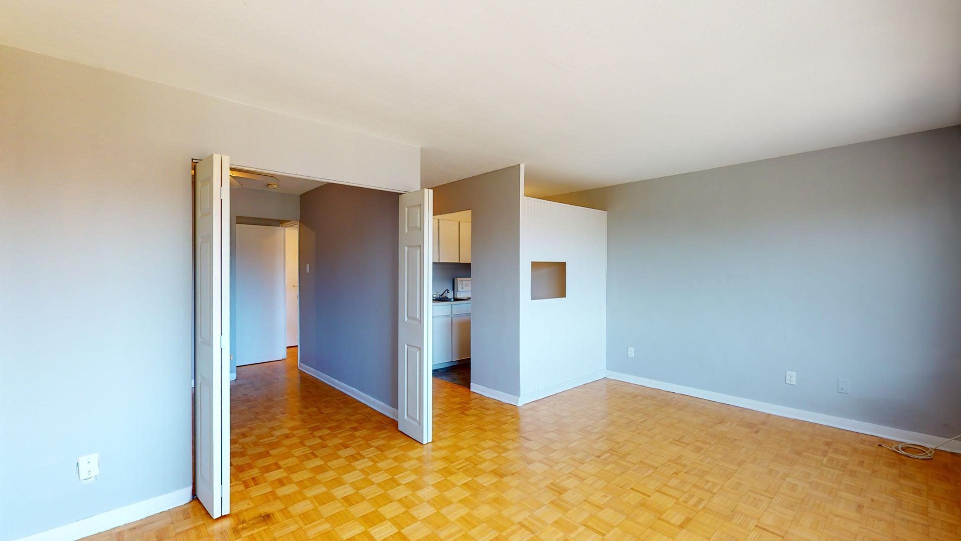 Enfield Apartments - Photo 24