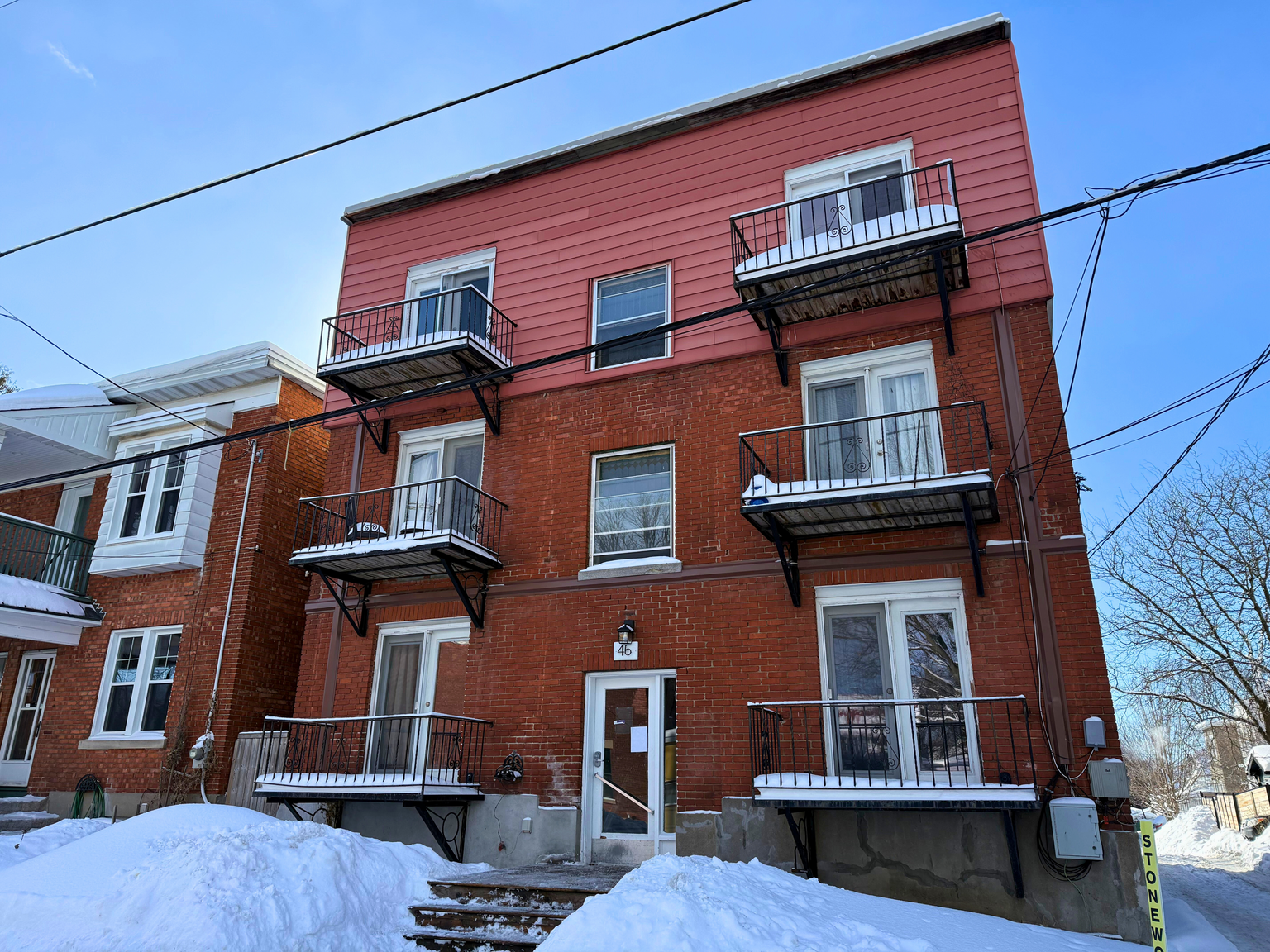 Carlyle Apartments