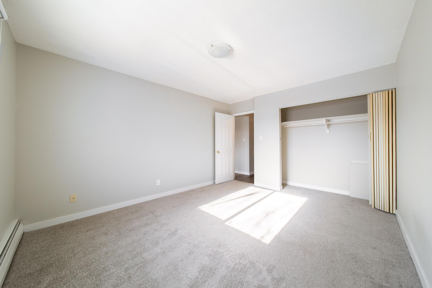 River Heights - Photo 17