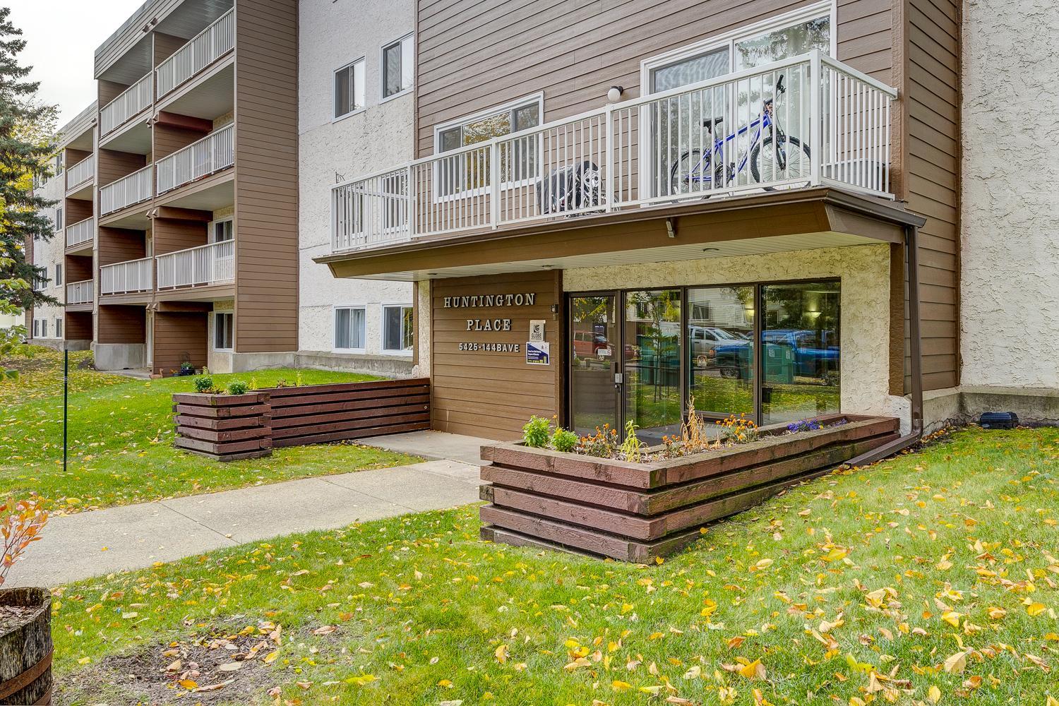 Huntington Place - Photo 16