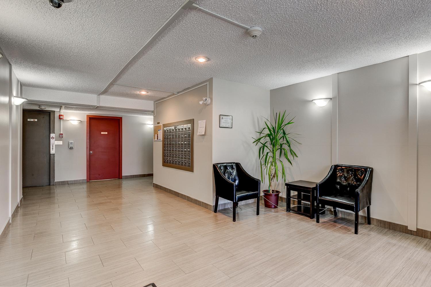 Huntington Place - Photo 17