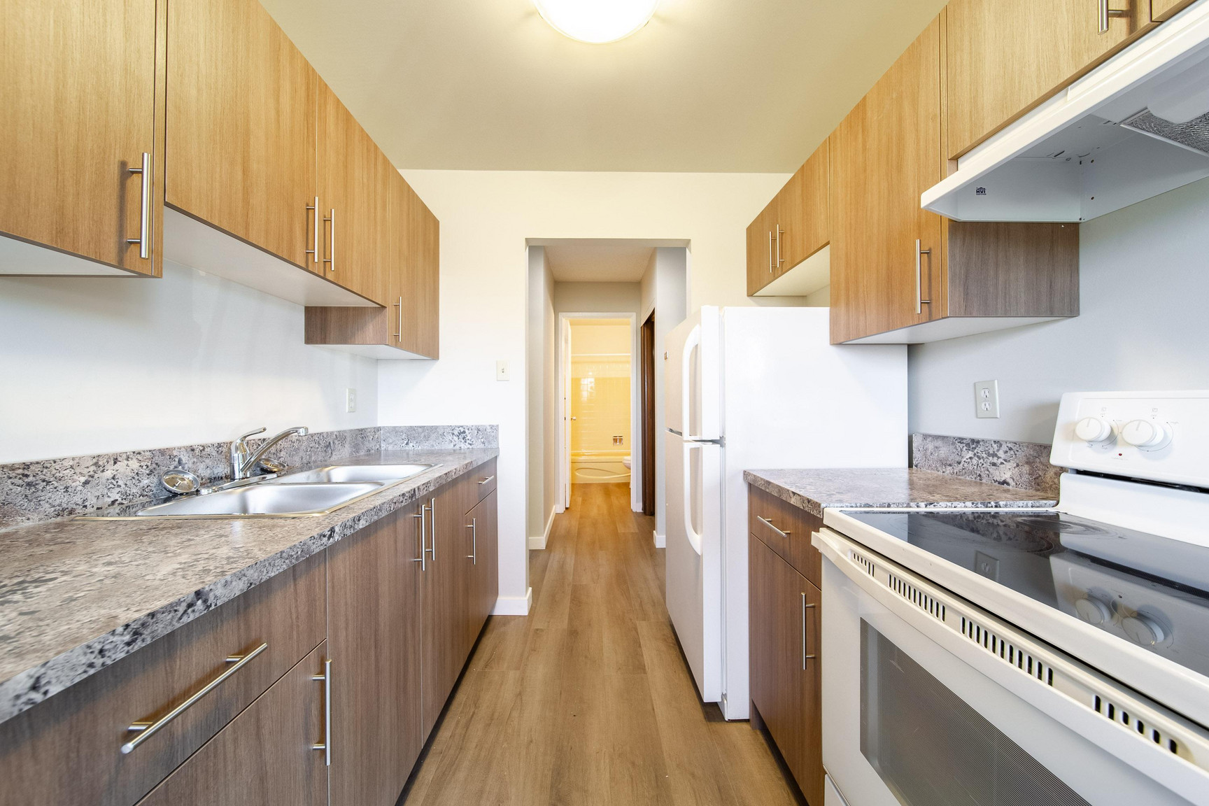 Meadowview Apartments - Photo 7
