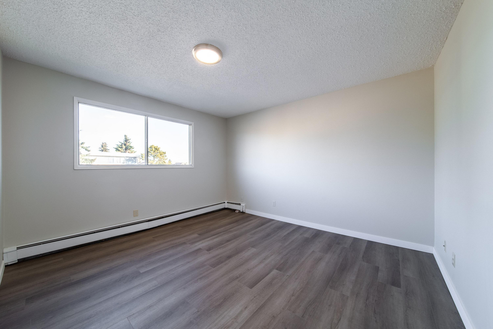 Meadowview Apartments - Photo 11