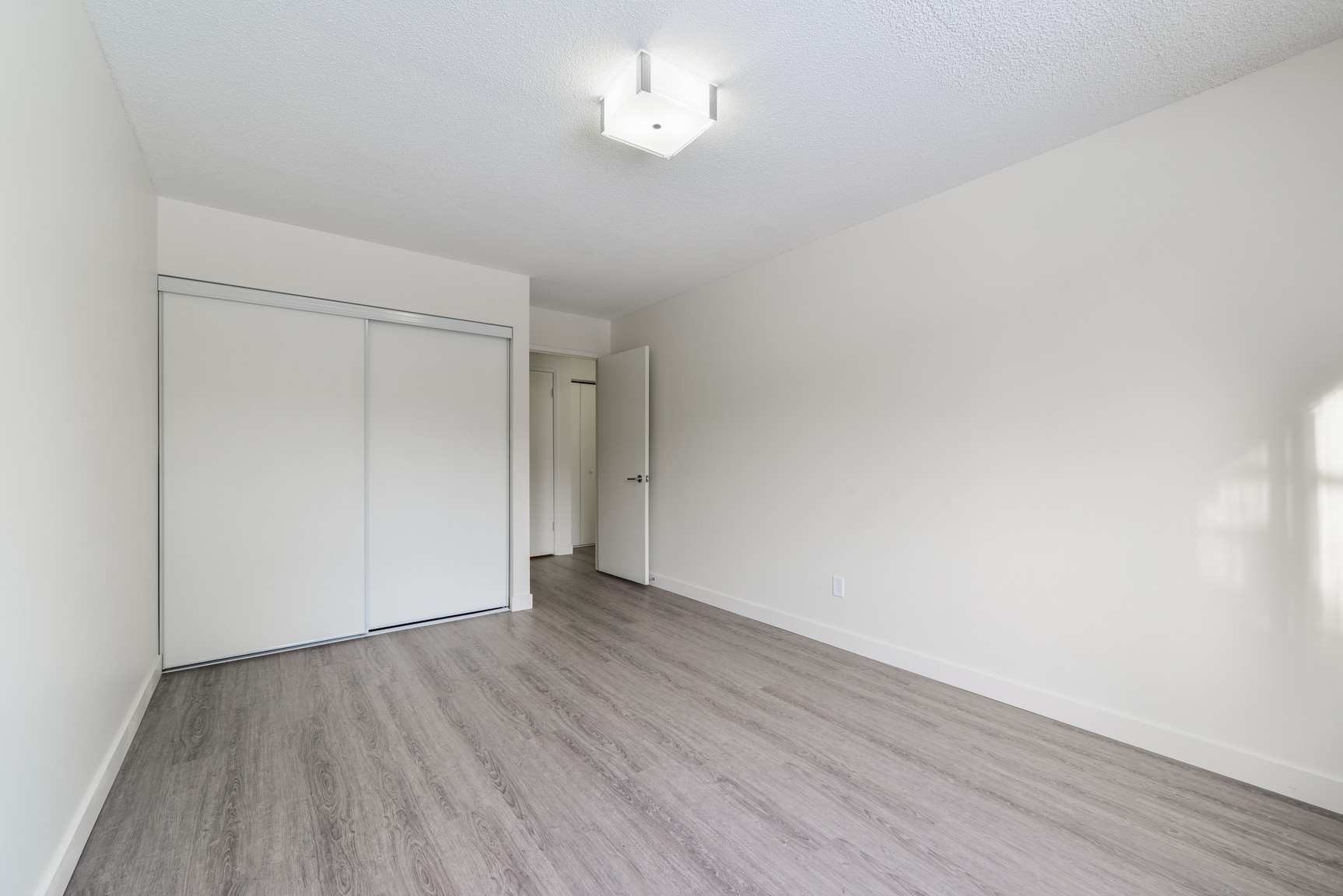 Terrace Garden Estates - Photo 20