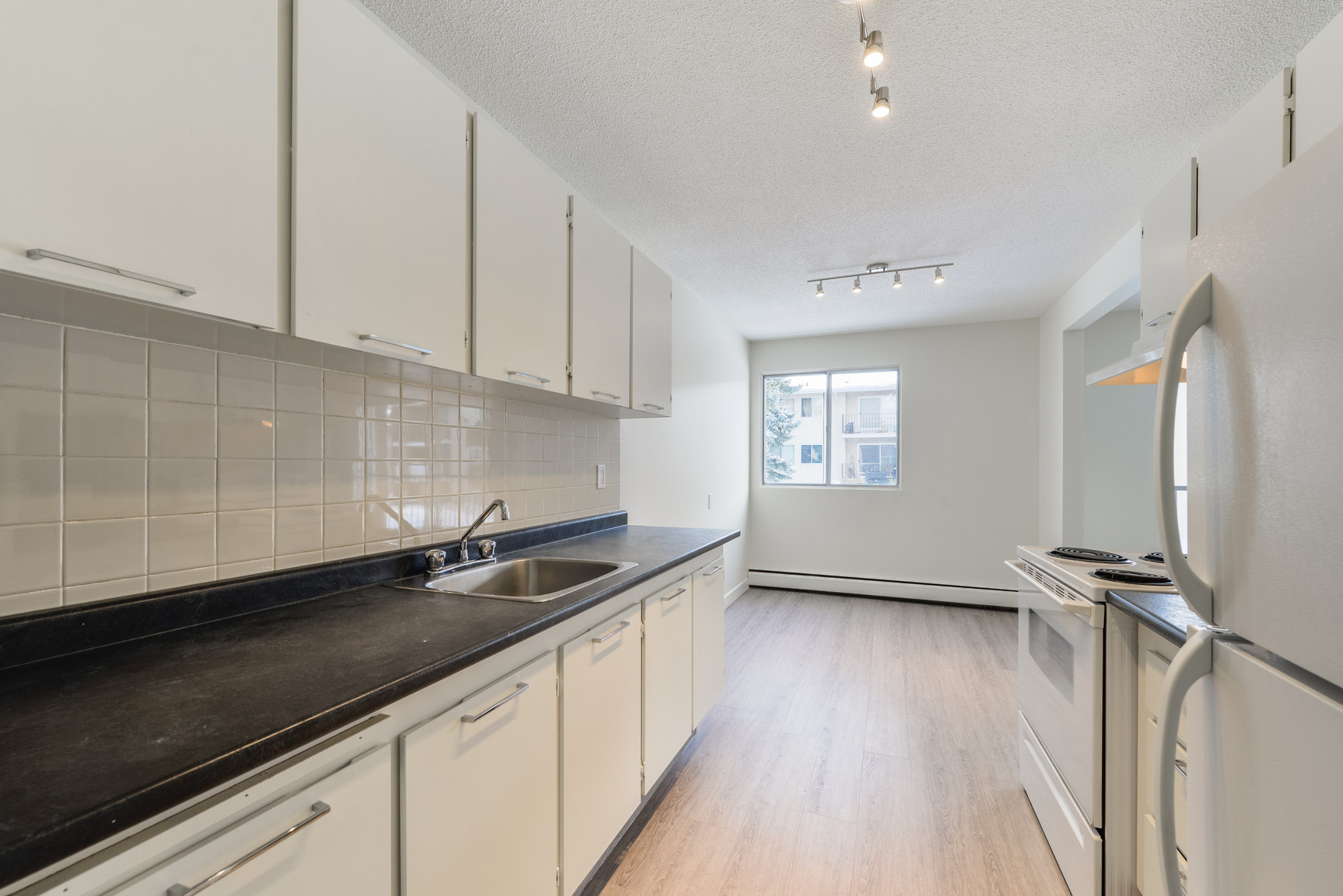 Terrace Garden Estates - Photo 28