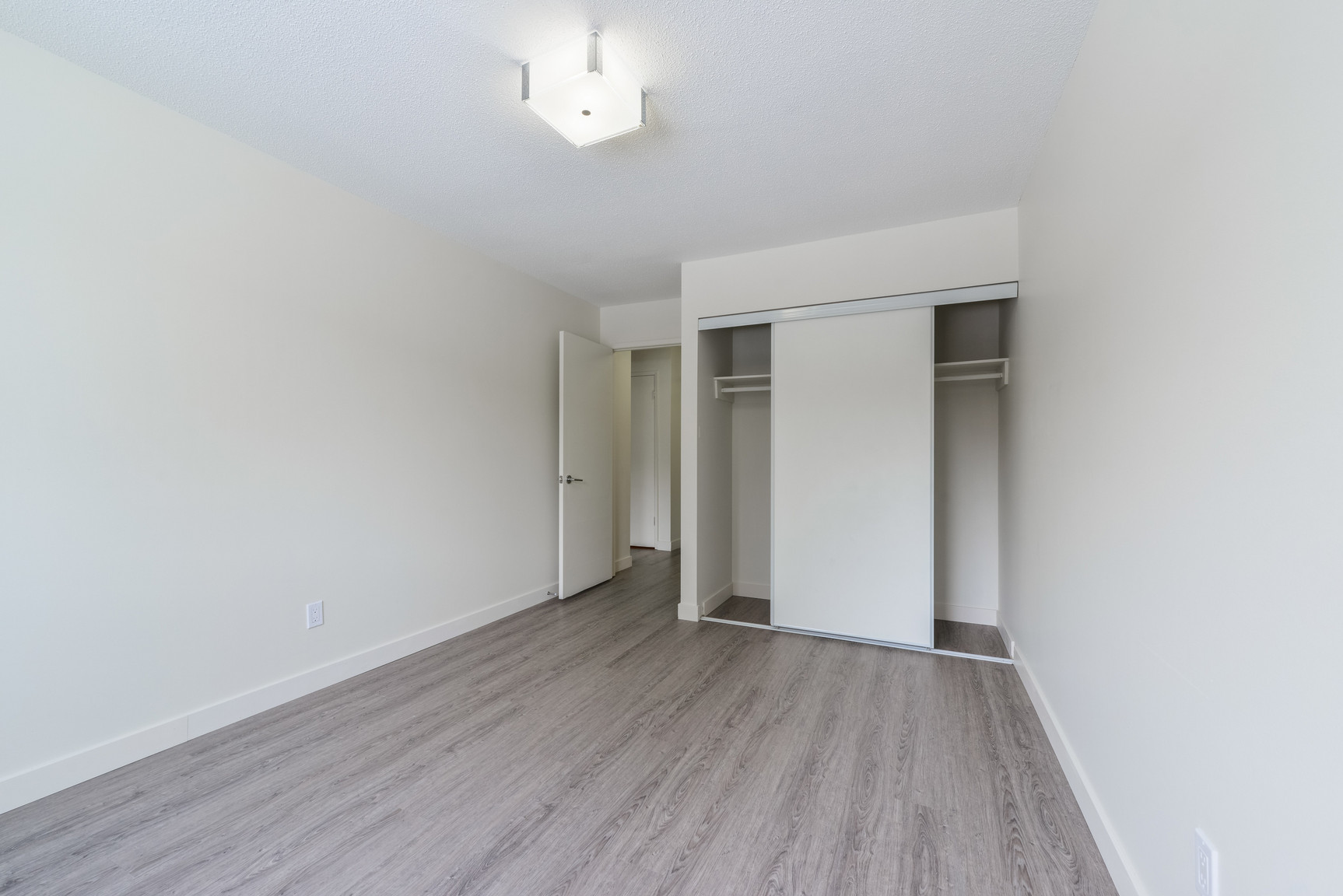 Terrace Garden Estates - Photo 51