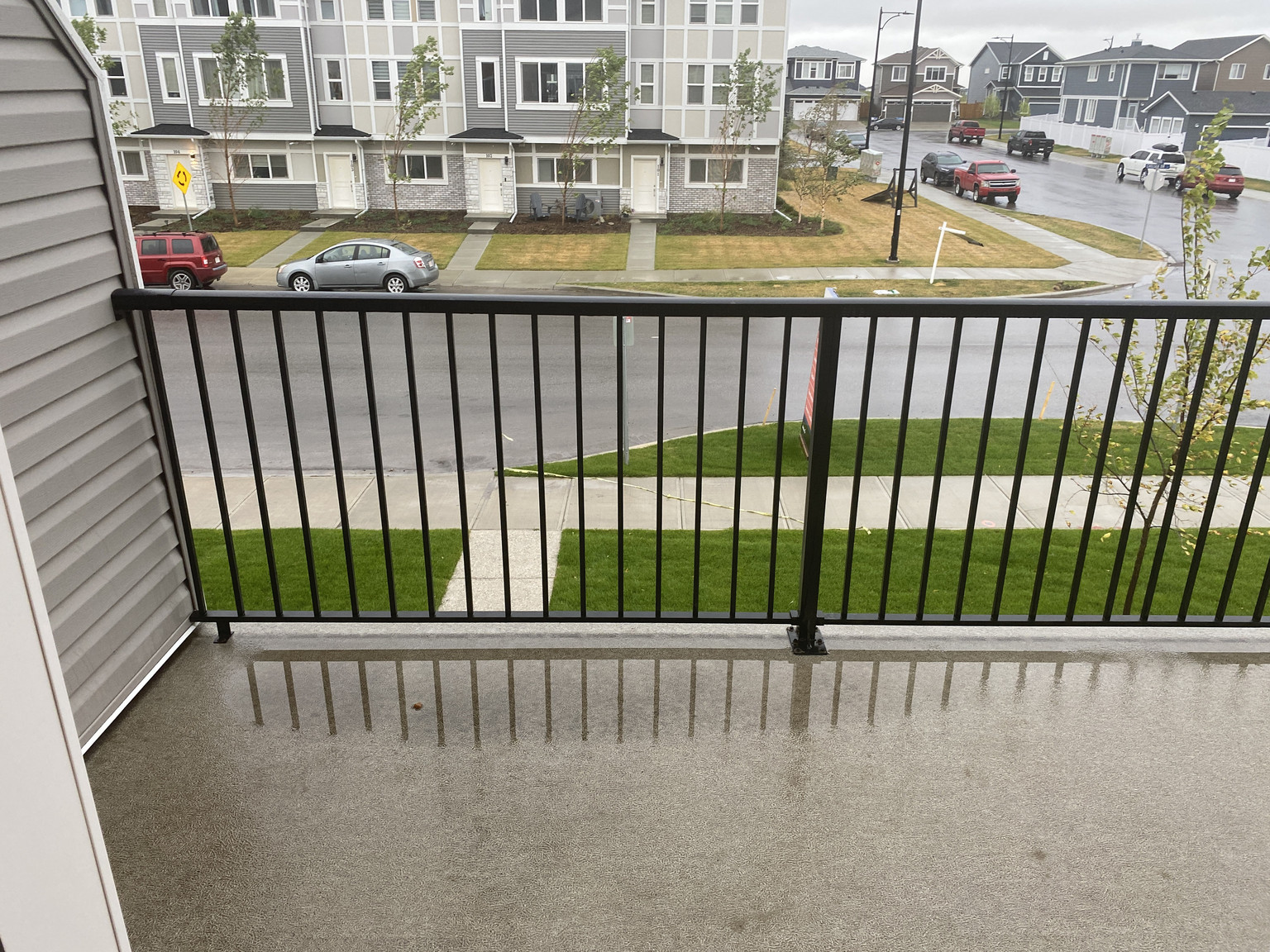 4 Bedroom 2.5 Bathroom Townhouse in Chestermere - SF243 - Photo 37