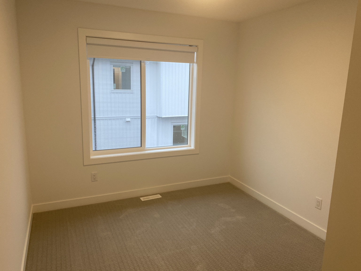 4 Bedroom 2.5 Bathroom Townhouse in Chestermere - SF243 - Photo 43