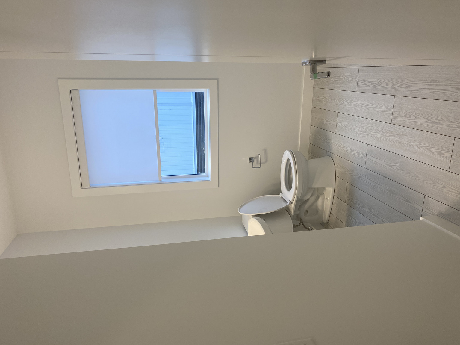 4 Bedroom 2.5 Bathroom Townhouse in Chestermere - SF243 - Photo 87