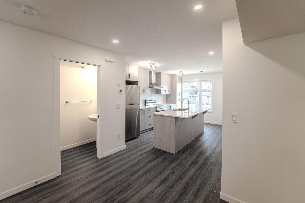 SF168 | 1 MONTHS FREE – 2 Bed, 2.5 Bath Condo – Mahogany, Calgary  - Photo 3