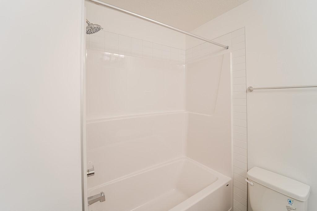 SF168 | 1 MONTHS FREE – 2 Bed, 2.5 Bath Condo – Mahogany, Calgary  - Photo 31