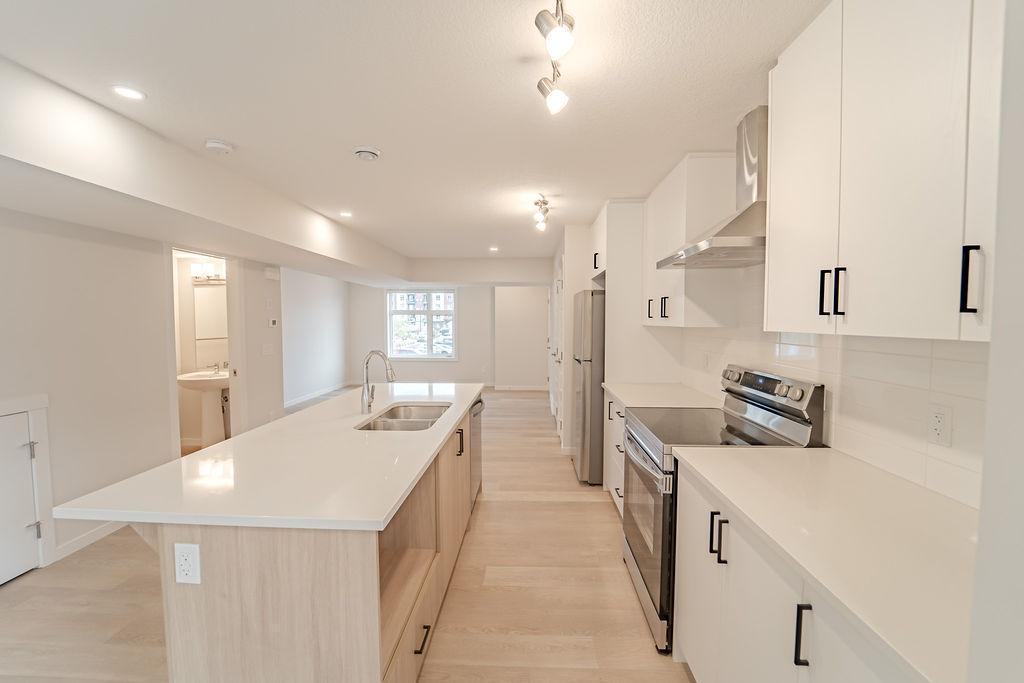 SF168 | 3 Bed, 2.5 Bath Townhouse Mahogany SE Calgary - Photo 2