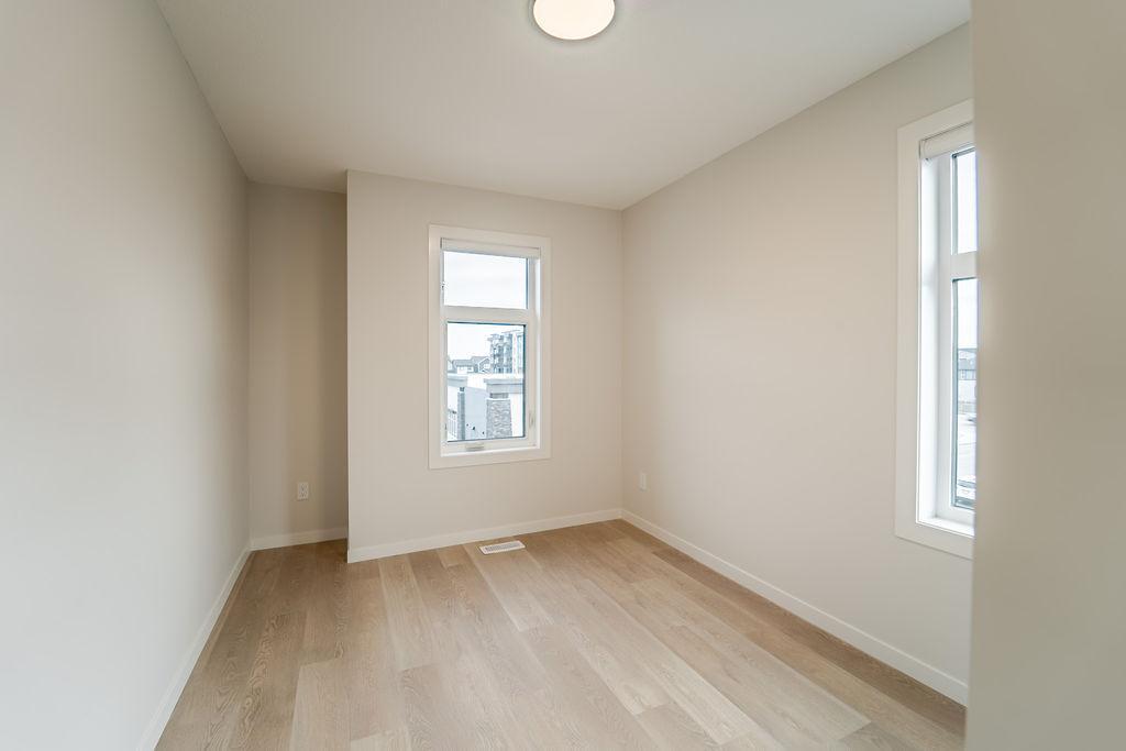 SF168 | 3 Bed, 2.5 Bath Townhouse Mahogany SE Calgary - Photo 23