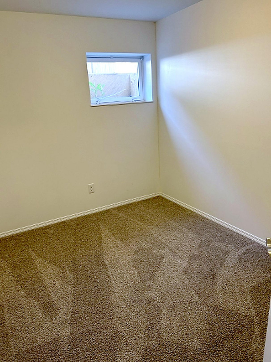 SF236 | 1 MONTH FREE | Spacious 3 Bedroom Basement Suite – Highlands - Photo 15