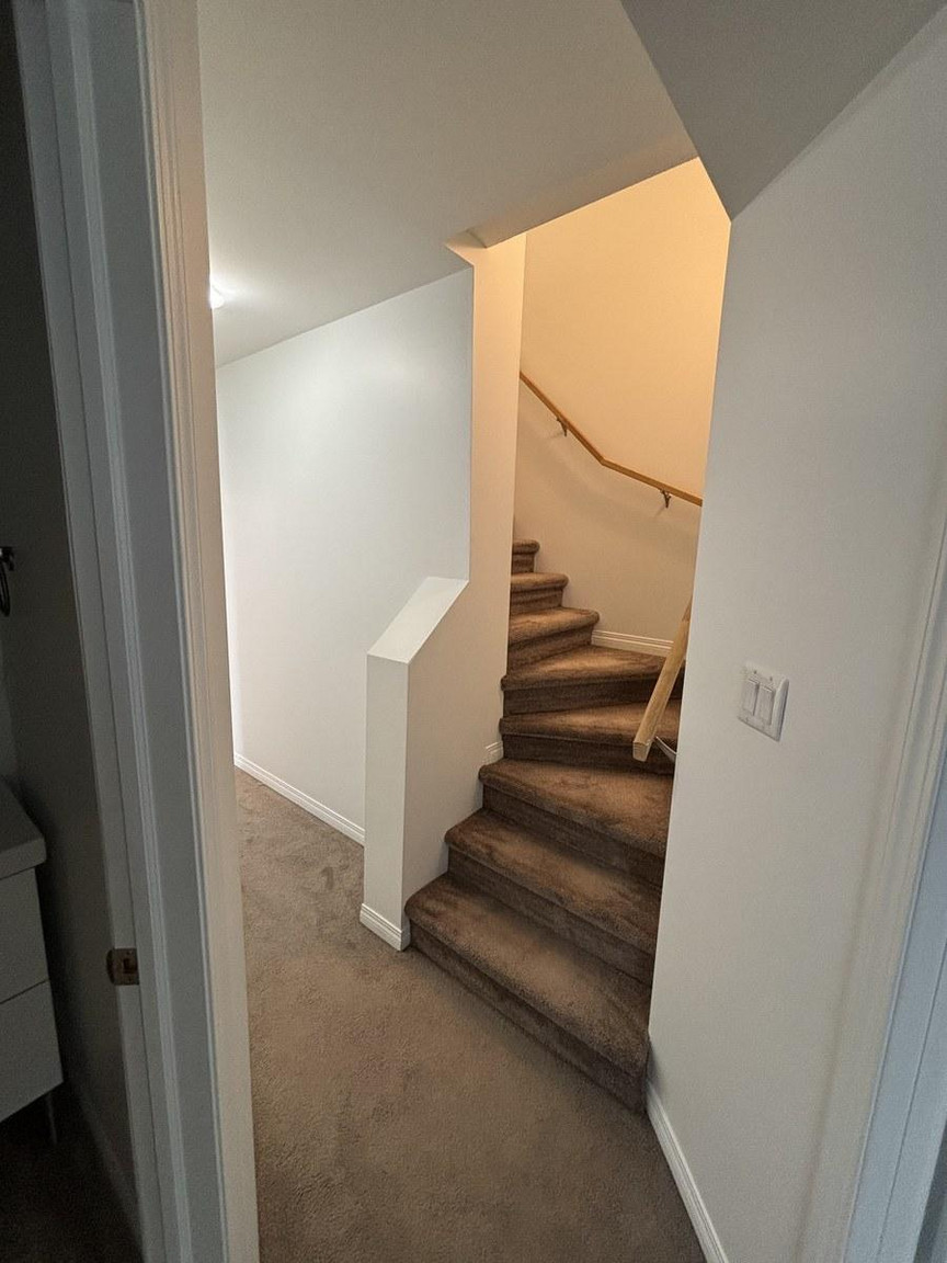 SF203 – Westwood Duplex for Rent | 4-Bed Main Floor 10509 122 Ave 12148 105 St NW | 1 Month Free - Photo 65