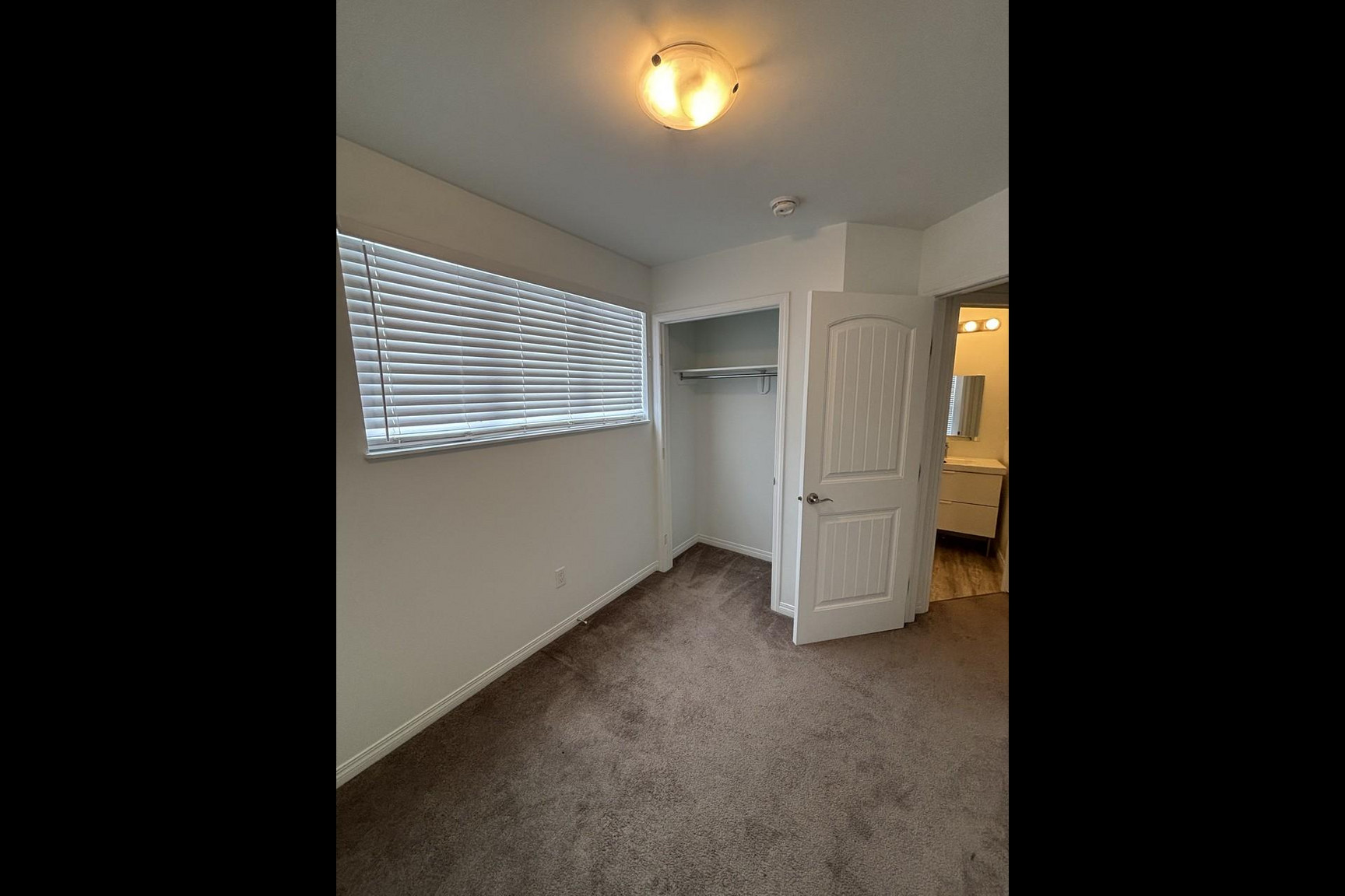SF203 – Westwood Duplex for Rent | 4-Bed Main Floor 10509 122 Ave 12148 105 St NW | 1 Month Free - Photo 69