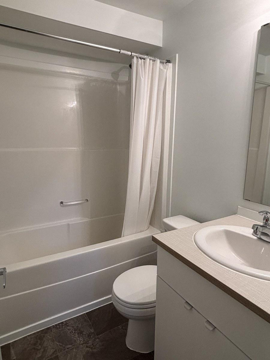 SF212 – 6404, 6406 & 6408 119 Ave NW | Multiple Units Available | 1 MONTH FREE - Photo 44