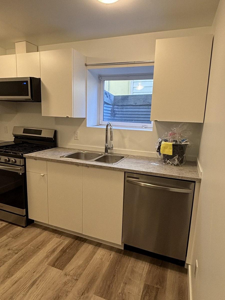 SF212 – 6404, 6406 & 6408 119 Ave NW | Multiple Units Available | 1 MONTH FREE - Photo 10