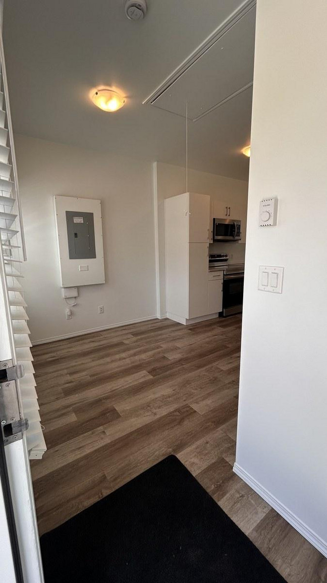 SF227 – Newton Garden Suite for Rent in Lauderdale | | 12030 54 St NW Edmonton | 1 Month Free - Photo 11