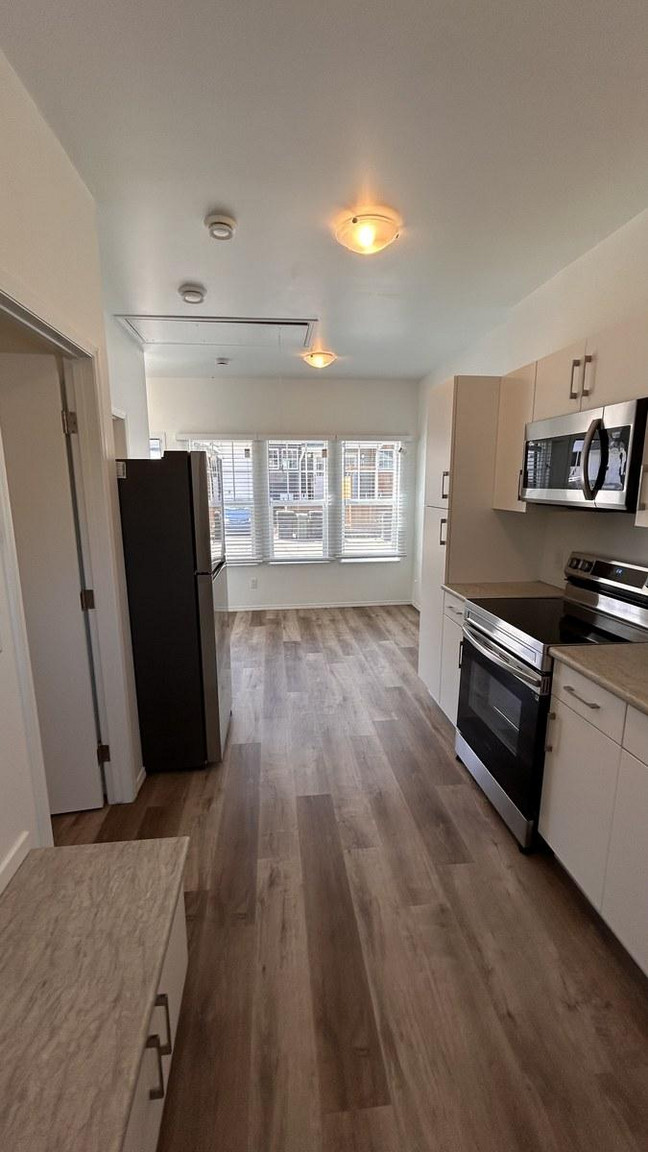 SF227 – Newton Garden Suite for Rent in Lauderdale | | 12030 54 St NW Edmonton | 1 Month Free - Photo 23