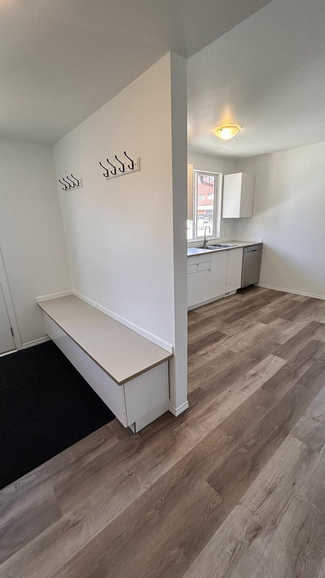 SF236 | 1 MONTH FREE | Spacious 3 Bedroom Basement Suite – Highlands - Photo 69