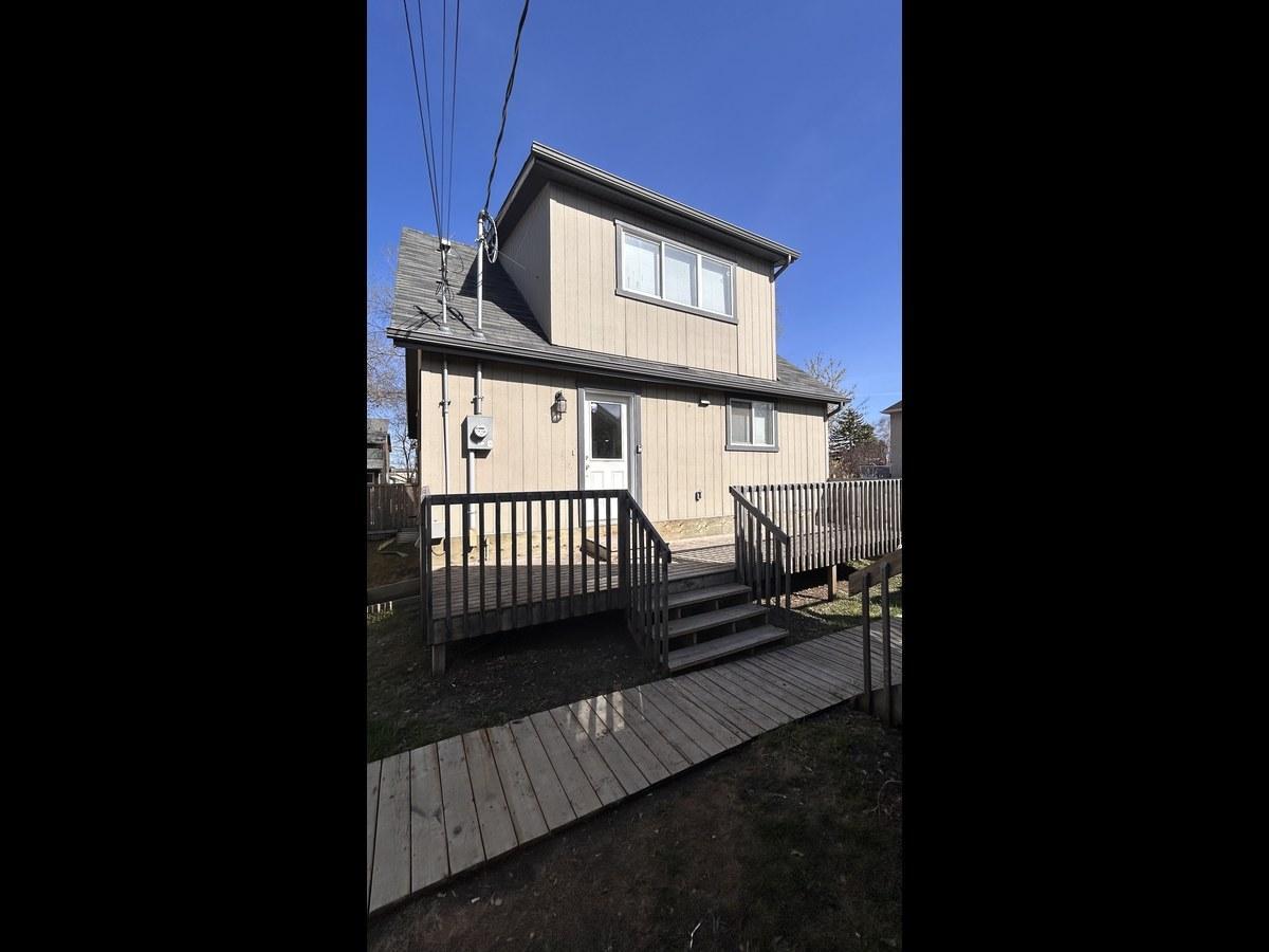 SF208 | 1 Month Free – Spacious 3 Bedroom Basement Suite – North Edmonton - Photo 15