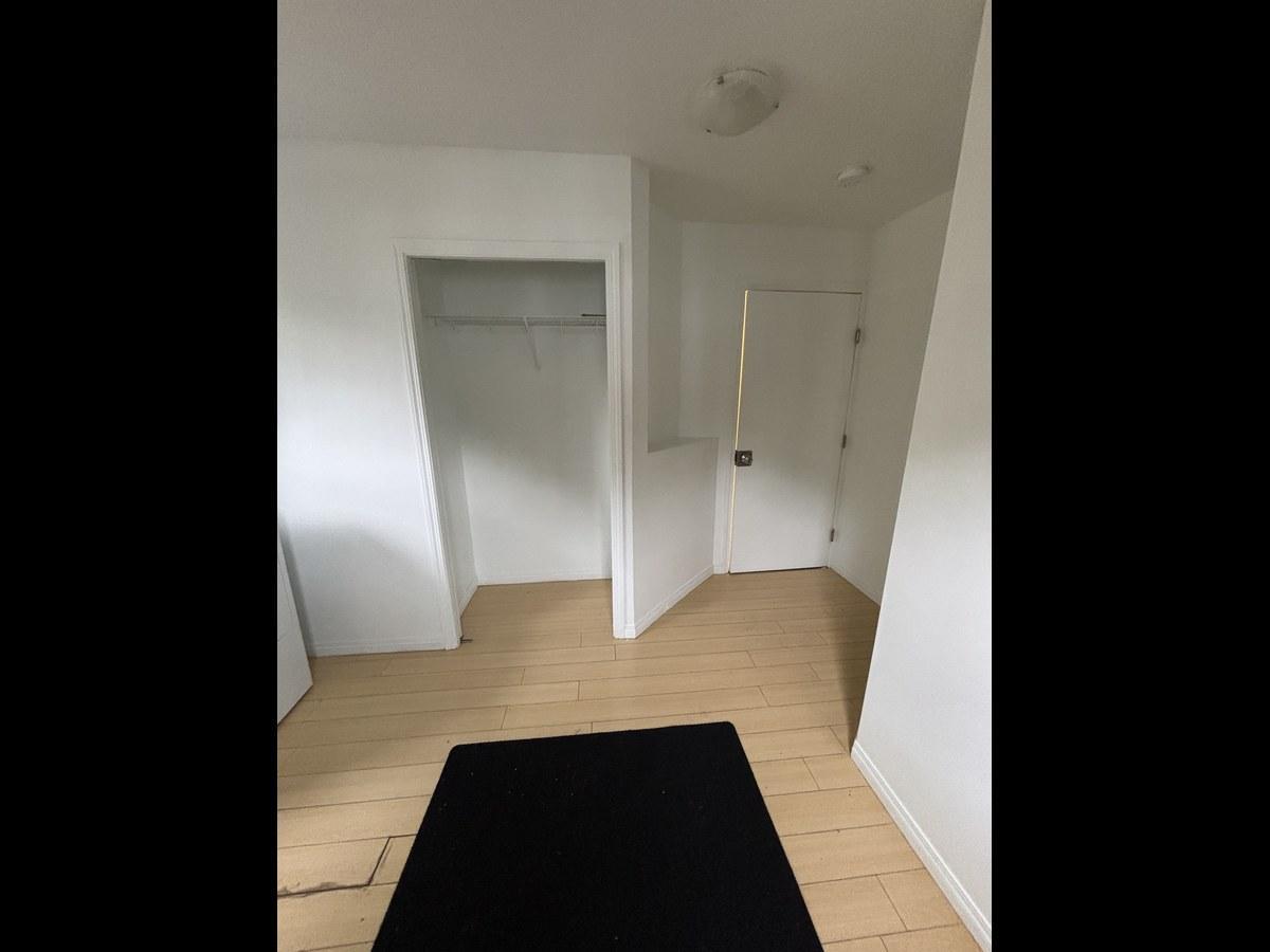 SF208 | 1 Month Free – Spacious 3 Bedroom Basement Suite – North Edmonton - Photo 17