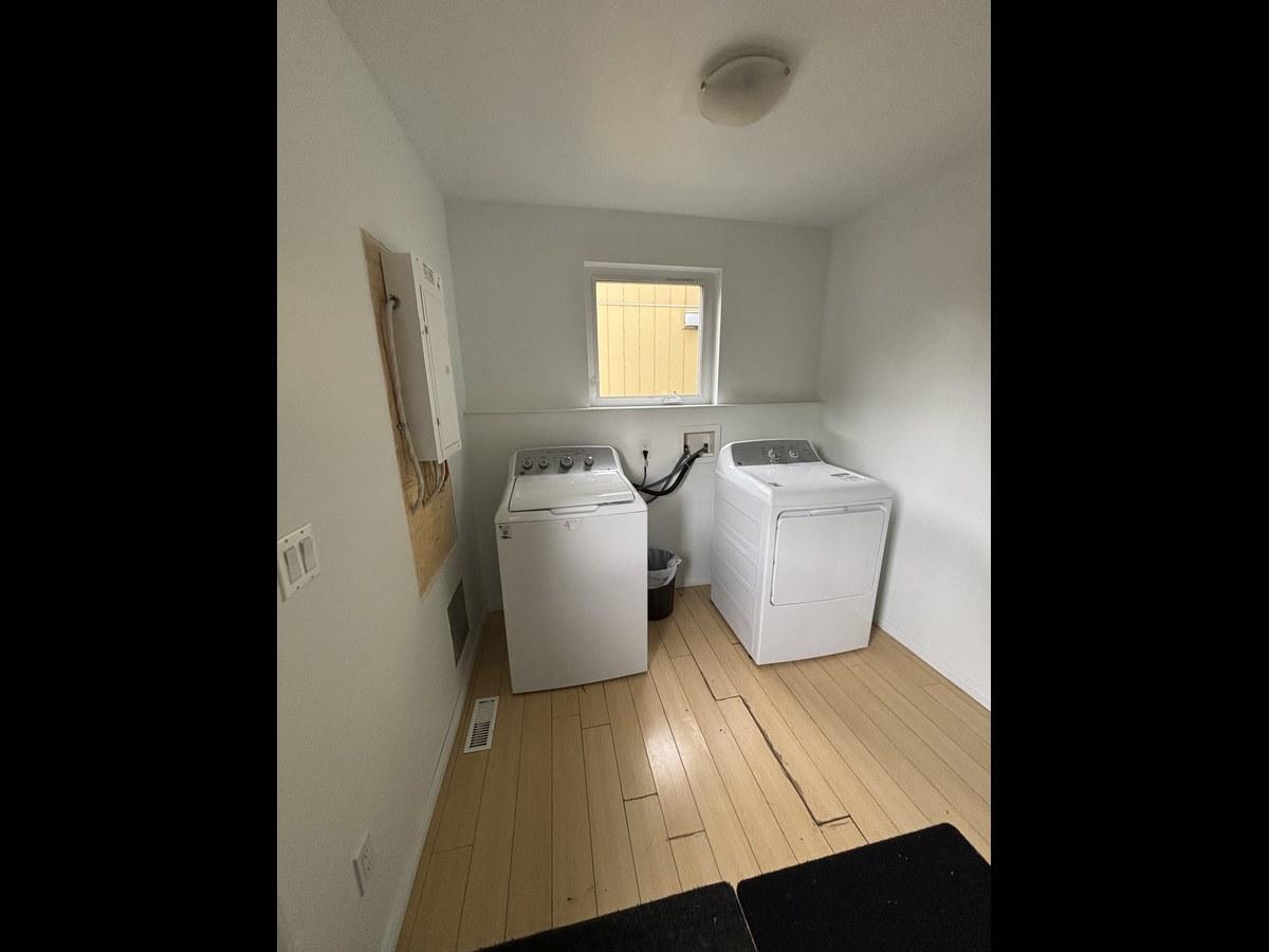 SF208 | 1 Month Free – Spacious 3 Bedroom Basement Suite – North Edmonton - Photo 27