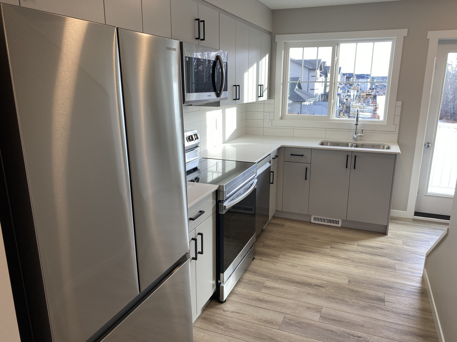 SF135 | 2 Bedroom, 1.5 Bathrooms Townhouse – Crystallina Near West  - Photo 11