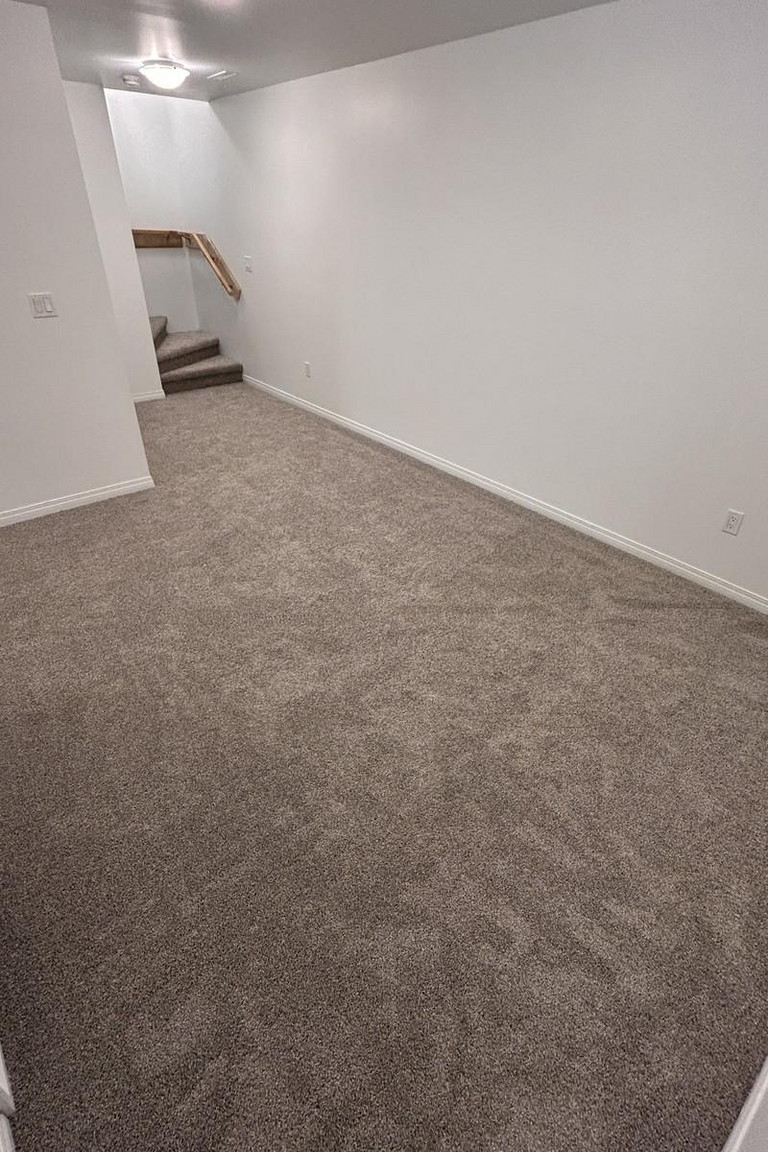 Modern 2 Bedroom, 1 Bathroom Basement Suite in NW Edmonton | SF209 - Photo 16