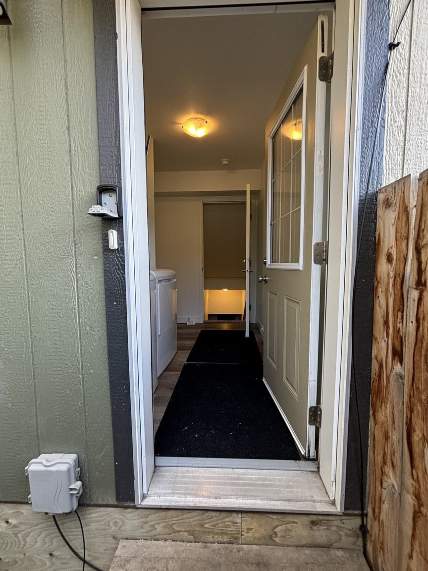 SF212 – 6404, 6406 & 6408 119 Ave NW | Multiple Units Available | 1 MONTH FREE - Photo 48