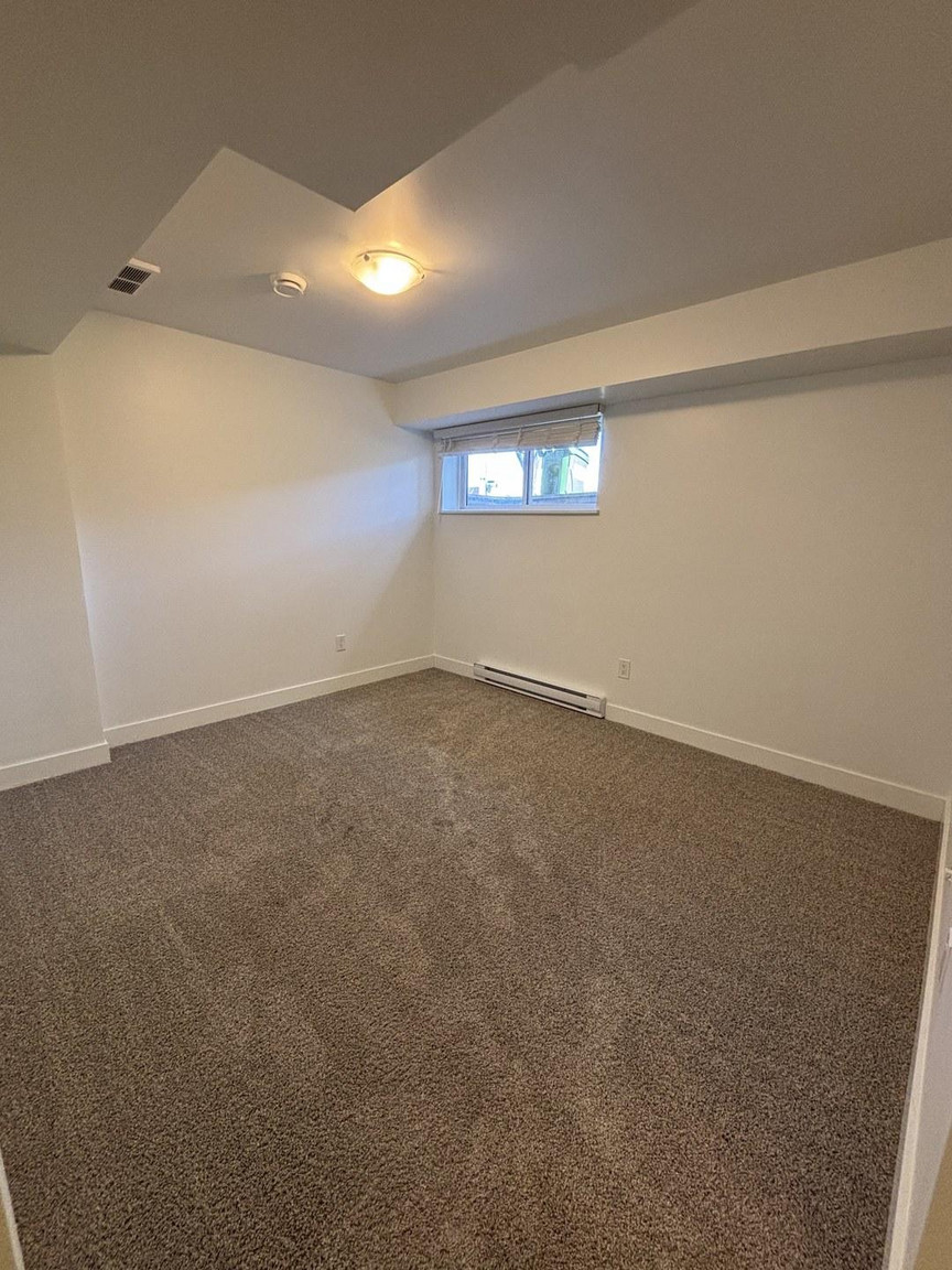 SF212 – 6404, 6406 & 6408 119 Ave NW | Multiple Units Available | 1 MONTH FREE - Photo 28