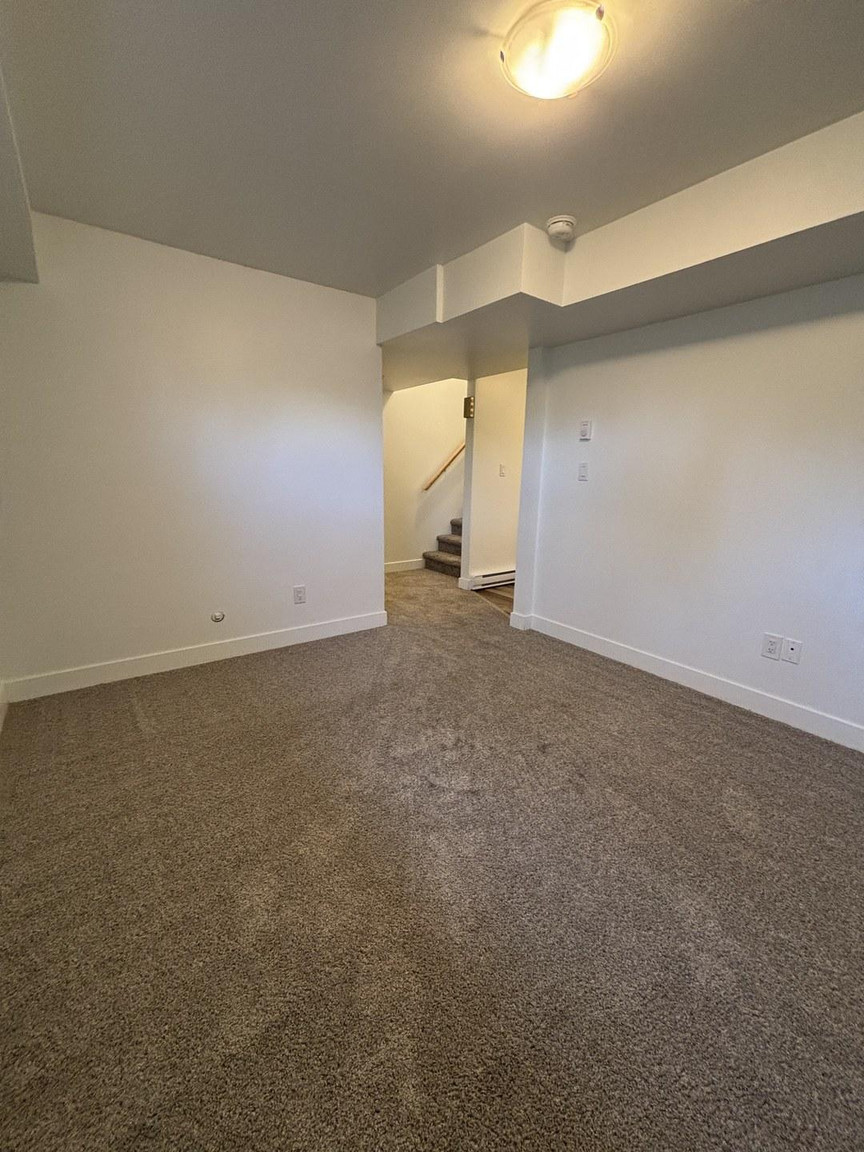 SF212 – 6404, 6406 & 6408 119 Ave NW | Multiple Units Available | 1 MONTH FREE - Photo 30