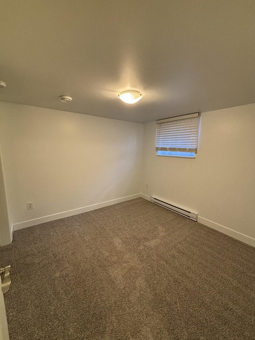 SF212 – 6404, 6406 & 6408 119 Ave NW | Multiple Units Available | 1 MONTH FREE - Photo 32